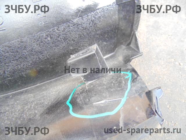 Toyota RAV 4 (3) Накладка на дверь багажника