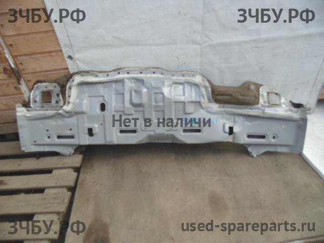 KIA Rio 3 Панель задняя