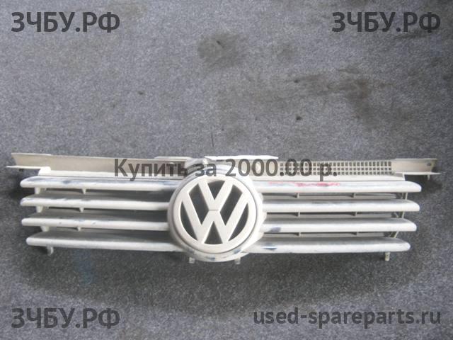 Volkswagen Jetta 4/Bora [1J2] Решетка радиатора