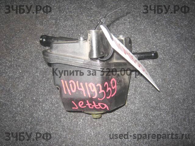 Volkswagen Jetta 4/Bora [1J2] Бачок гидроусилителя