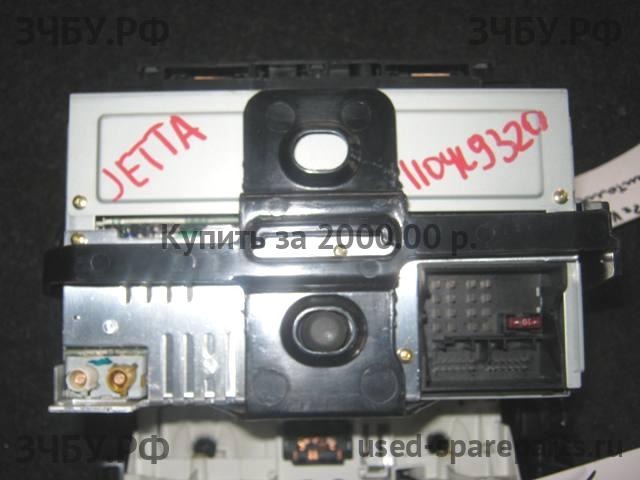 Volkswagen Jetta 4/Bora [1J2] Магнитола