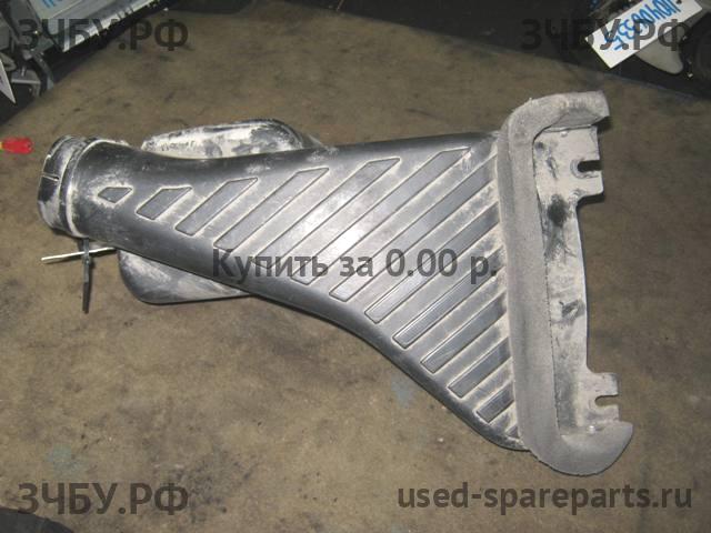 Mitsubishi Galant 8 (EA, EC) Воздухозаборник