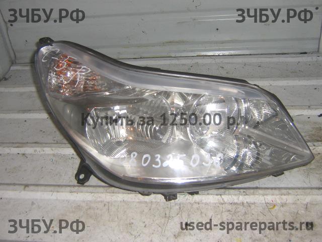 Citroen C5 (2) Фара правая