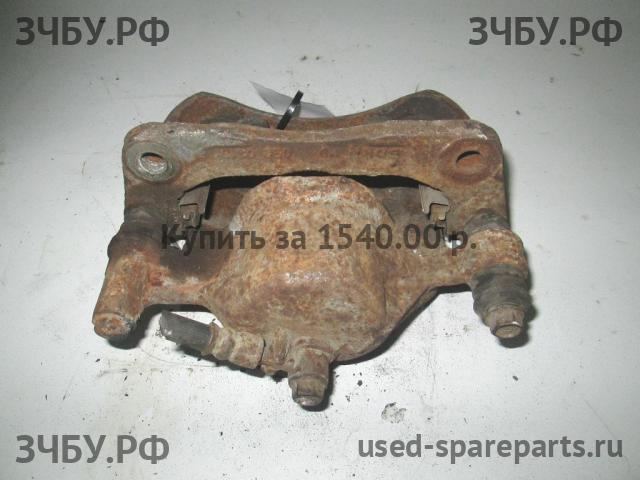 Hyundai Accent 2 Суппорт передний правый (в сборе со скобой)