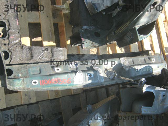 Subaru Legacy Outback 2 (B12) Панель задняя