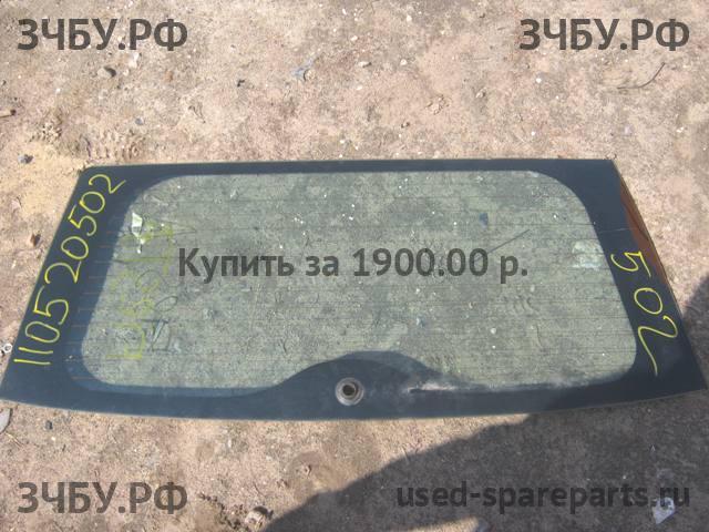 Ford Fiesta 5 Стекло заднее