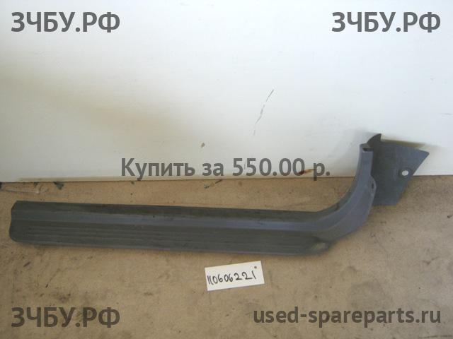 Subaru Legacy 2 (B11) Накладка на порог передний правый