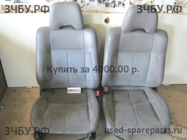 Subaru Legacy Outback 2 (B12) Сиденья (комплект)