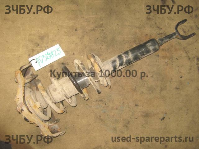 Volkswagen Passat B5 Стойка передняя левая (в сборе)