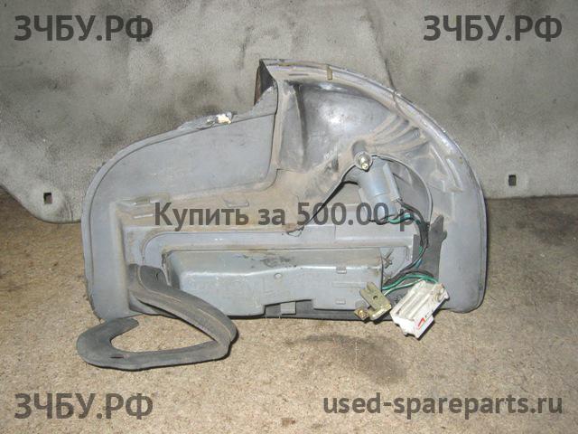 Mitsubishi Galant 6 (E3) Фонарь левый