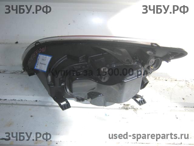 Ford Focus 2 Фара левая