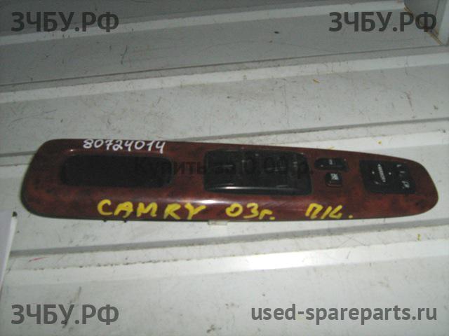 Toyota Camry 5 (V30) Кнопка стеклоподъемника передняя левая (блок)