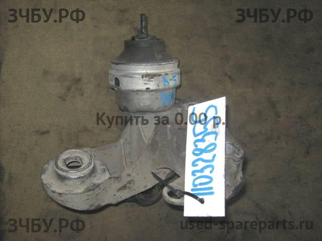 Volkswagen Passat B5 Кронштейн