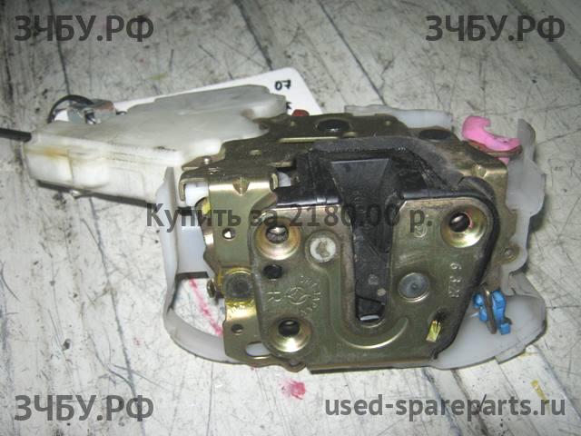 Subaru Impreza 2 (G11) Замок двери