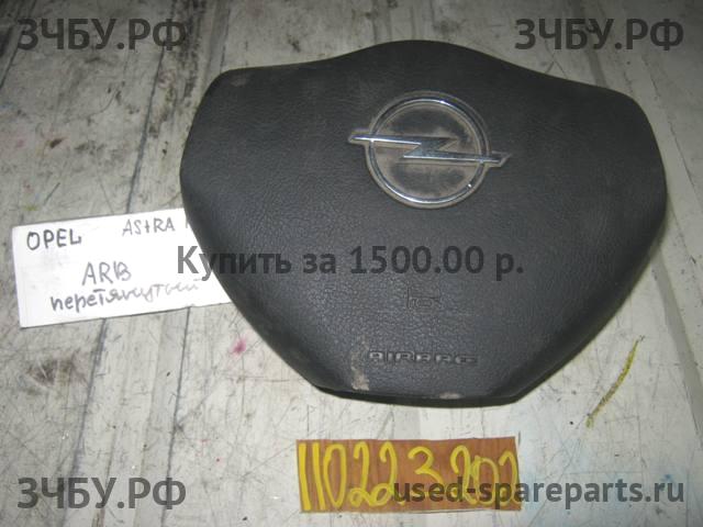 Opel Astra H Подушка безопасности водителя (в руле)