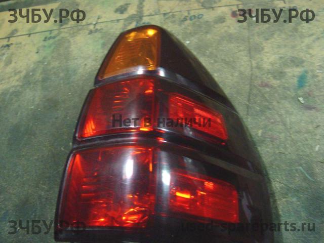 Lexus GX (1) 470 Фонарь правый
