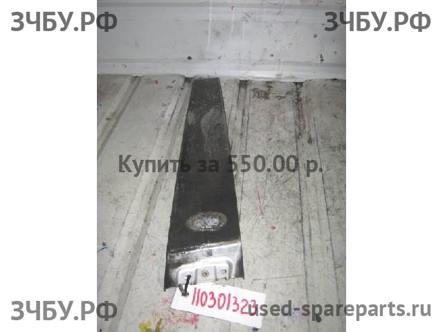 Porsche Cayenne 1 (955/957) Накладка стойки средней левой