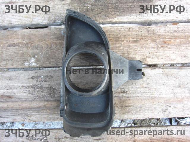 Mazda MPV 2 [LW] Решетка в бампер