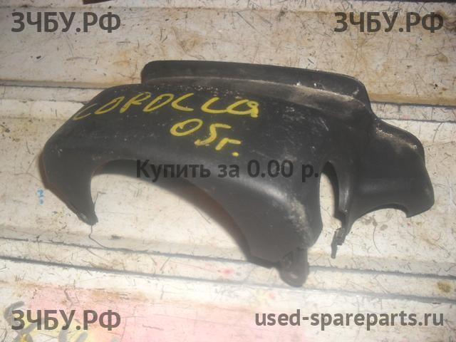 Toyota Corolla (E12) Кожух рулевой колонки