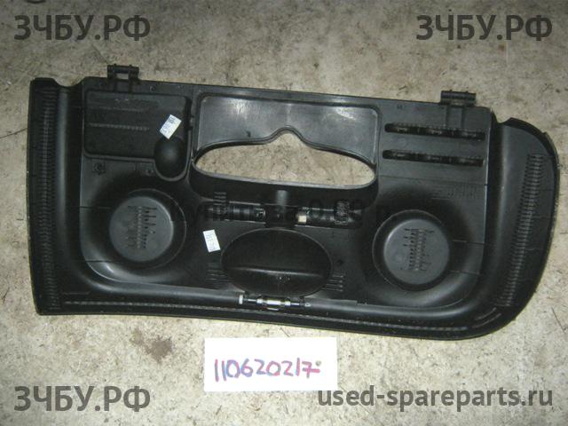 Peugeot 206 Подстаканник