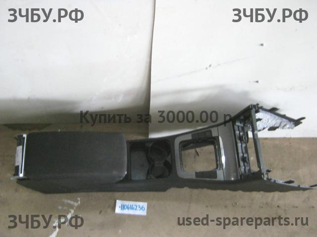Volkswagen Passat B6 Консоль между сиденьями (Подлокотник)