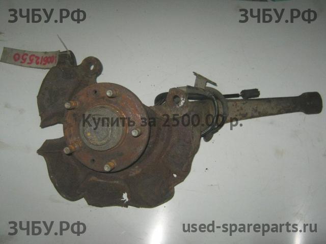 Mazda 929 [HC] Кулак поворотный передний правый (со ступицей)