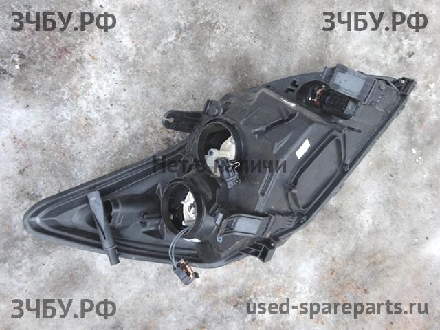 Ford Focus 2 (рестайлинг) Фара левая
