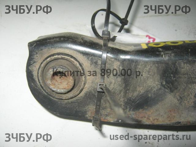 Mazda 3 [BK] Рычаг задний правый