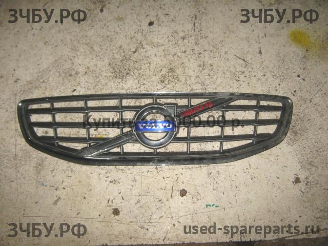 Volvo S60 (2) Решетка радиатора