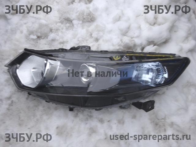 Honda Accord 8 Фара левая