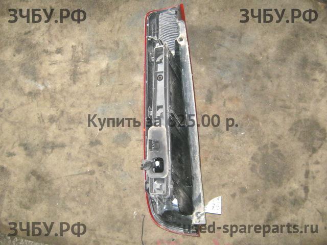 Ford Fiesta 5 Фонарь правый