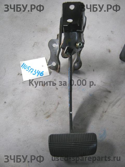 Nissan Presea 2 Педаль тормоза
