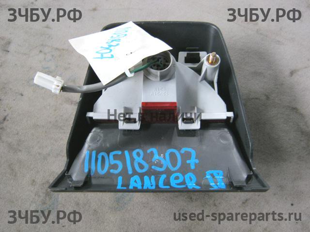 Mitsubishi Lancer 9 [CS/Classic] Фонарь задний (стоп сигнал)