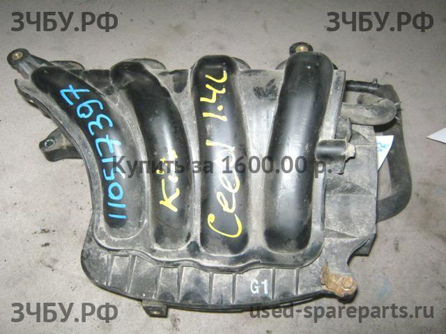 KIA Ceed 1 Коллектор впускной
