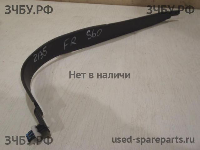 Volvo S60 (2) Накладка на порог передний правый