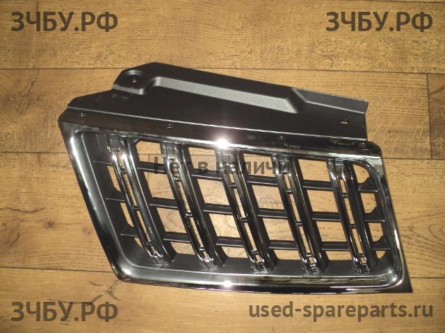 Mitsubishi Pajero/Montero Sport 2 (KH) Решетка радиатора