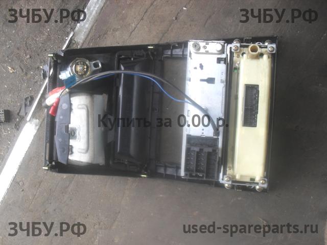 Mitsubishi Galant 8 (EA, EC) Накладка декоративная на торпедо