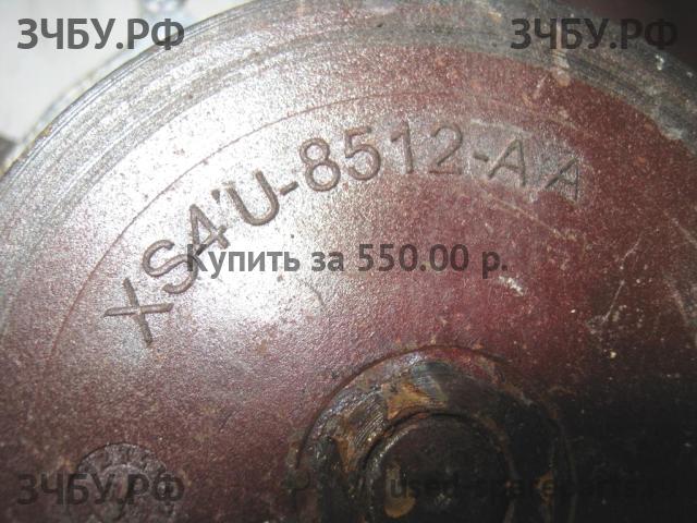 Ford Focus 1 Насос водяной (помпа)