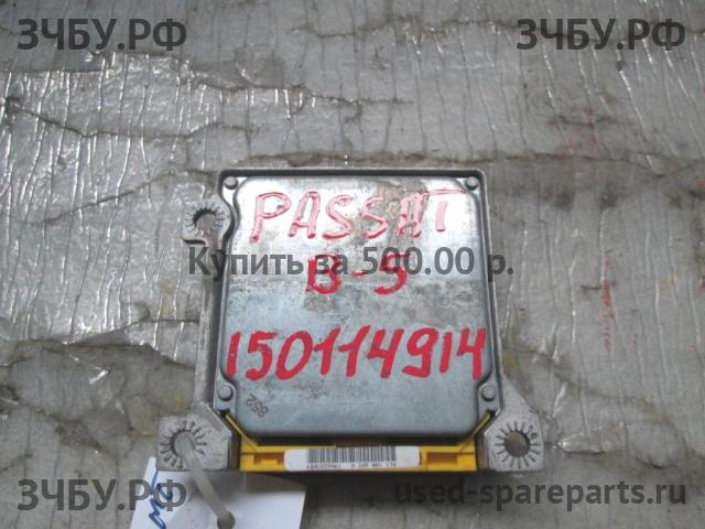 Volkswagen Passat B5 Блок управления AirBag (блок активации SRS)