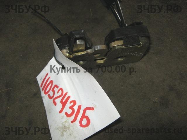 Ford Fusion Замок багажника