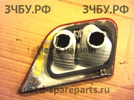 Mitsubishi Carisma (DA) 2000-> Фонарь правый