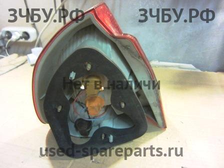 Mitsubishi Carisma (DA) 2000-> Фонарь правый