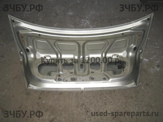 Mazda 323 [BJ] Крышка багажника