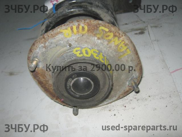 Chevrolet Lanos/Сhance Кулак поворотный передний правый (со ступицей)