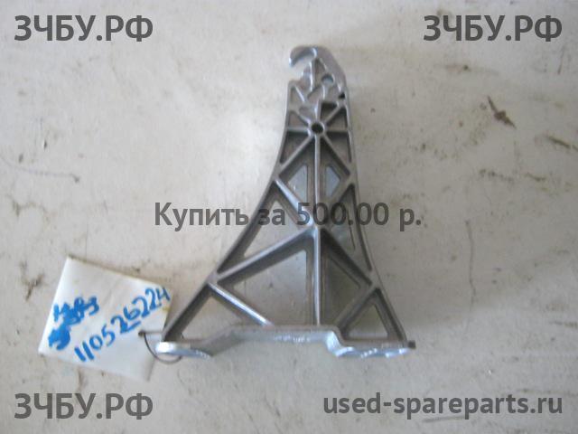 Audi A8 (2) [D3,4E] Кронштейн