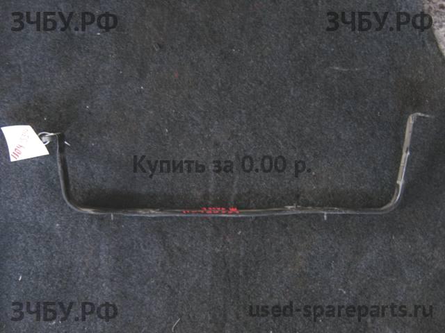 Ford Focus 2 (рестайлинг) Крепёж бензобака