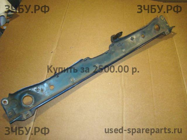 Toyota RAV 4 (2) Панель передняя (телевизор)