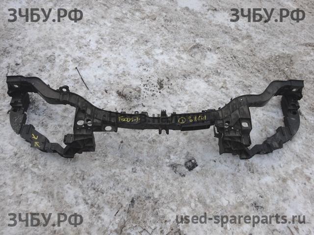 Ford Focus 3 Панель передняя (телевизор)