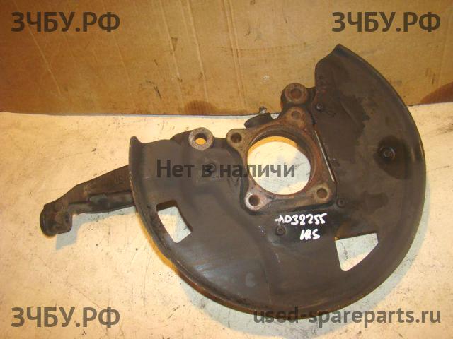 Land Rover Discovery 3 Кулак поворотный