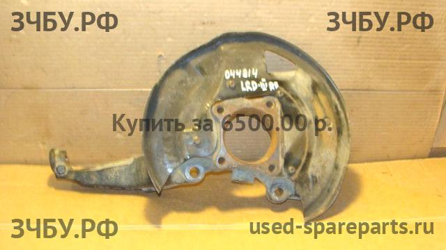 Land Rover Discovery 3 Кулак поворотный передний правый (со ступицей)